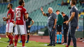 Двоен удар по ЦСКА - неотсъдена дузпа и червен картон