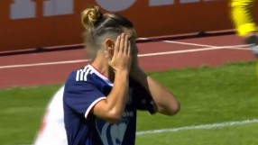 Вратар спаси 3 дузпи за 2 минути в младежката Шампионска лига (ВИДЕО)