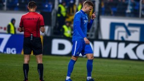 Холмар Ейолфсон напуска 