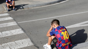 Фенове на Меси посрещнаха 