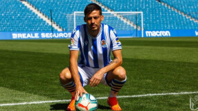 Давид Силва с COVID-19 часове след представянето си в 