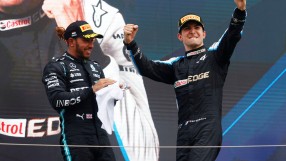 Изненадващ победител в Унгария и първо място за Люис Хамилтън при пилотите