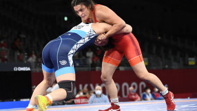 Мими Христова е на полуфинал на световното по борба