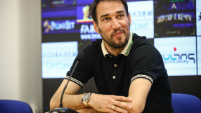 Ивелин Попов се завръща за 