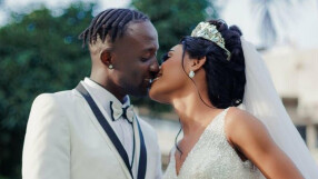 Куриоз: Футболист изпусна сватбата си, брат му го смени пред олтара