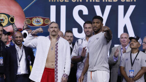 По-тежки Усик и Джошуа на реванша в Джеда
