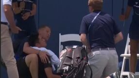 Шокиращи кадри от турнира на Григор: китаец колабира в жегата (СНИМКИ И ВИДЕО)