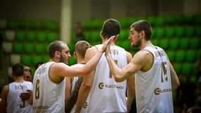 България навакса 25 точки, но загуби от Украйна