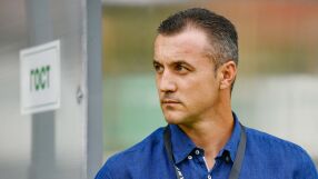 Ботев Пловдив уволни Станислав Генчев