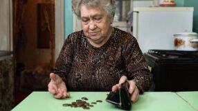 Проверяваме кой се пенсионира най-рано на Балканите