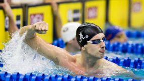 Българин ще плува за медал в Париж, но за Гърция