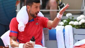 Новак Джокович не мисли за пенсия