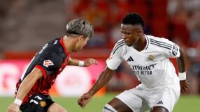 Грешна стъпка на Реал, феновете освиркват Винисиус