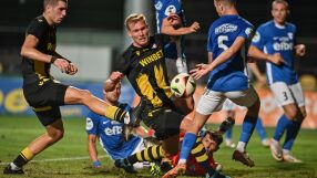 Хитът на сезона: Спартак Варна няма спирка, гони Левски