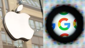 Google осмива закъснелите AI функции на Apple