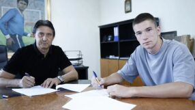 Юноша подписа с Левски за три години