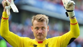 Симон Миньоле остава в Ливърпул