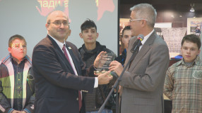 Спешъл Олимпикс награди доброволците помагащи на атлетлетите ни