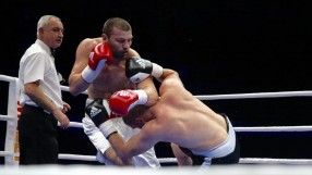 Категоричната победа на Тервел Пулев над Томислав Рундан (СНИМКИ)