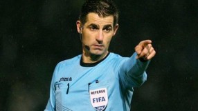 Грък свири ПСЖ - 