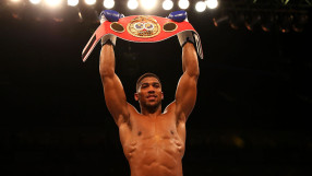 Антъни Джошуа впечатли с нечовешка сила (ВИДЕО)