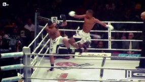 Топ 10 на най-невероятните нокаути в кикбокса (ВИДЕО)