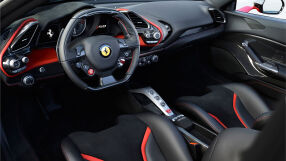 Ferrari навлиза в електрическата мобилност с дебютен модел