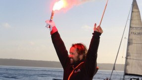 Французин обиколи света с яхта за 49 дни