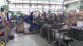 От 1 януари минималната заплата скача за последно до 2019-а