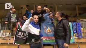 Гръмогласна унгарска агитка не помогна на 