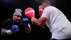 С шапка в пустинята: Последни тренировки преди Руис - Джошуа (ВИДЕО)