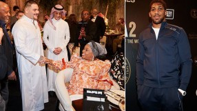 Запознай се с мама: Анди Руис се срещна с важната госпожа Джошуа