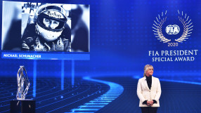 Съпругата на Шумахер: Михаел толкова много обичаше да се състезава!