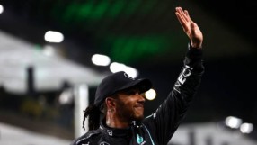 След драма в края: Хамилтън с полпозишън в Саудитска Арабия