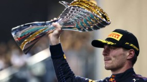 Верстапен детронира Хамилтън след изключителна драма в Абу Даби