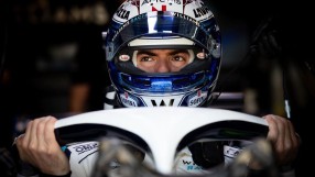 Пилотът, катастрофирал в Абу Даби: Получавам и смъртни заплахи