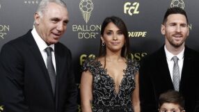 Стоичков: Честито на най-великия!