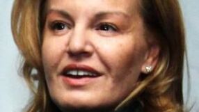 Стефка Костадинова