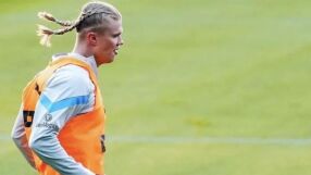 Холанд се пусна по плитки