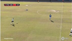 За втори път: Сърбин с имплант колабира на терена (ВИДЕО)