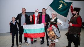 Дядо Коледа и 