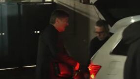 След загуба: Автобусът на Наполи тръгна без треньора (ВИДЕО)