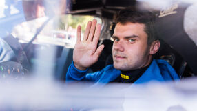 Руснак ще кара за България в рали шампионата