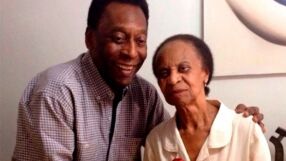 365 дни по-късно: Майката на Пеле не знае кога е починал синът й