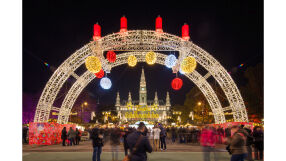 Избягайте от студа на тези 5 "топли" коледни базара в Европа