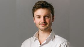 Най-младият милиардер в света не си е взимал почивен ден от 3 години