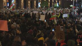 След протестите: Цялата опозиция вече говори за предсрочни избори, управляващите партии не са казали нито дума