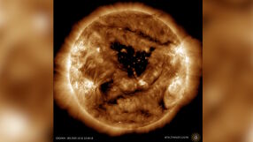 Слаби до средни геомагнитни бури на 4 и 5 декември