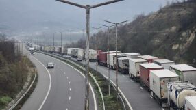 Девети ден блокада на „Промахон“: Опашки от над 20 км и растящо напрежение сред шофьорите