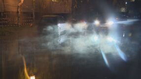 Не сме в Панчарево, нито в Павел баня: Топла вода тече по улица в столичния кв. „Младост 1“